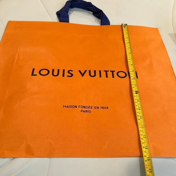 Louis Vuitton shopping bag (extra large) - Picture 3 of 3